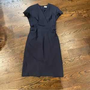 MM Lafleur Navy work v-neck dress size 6